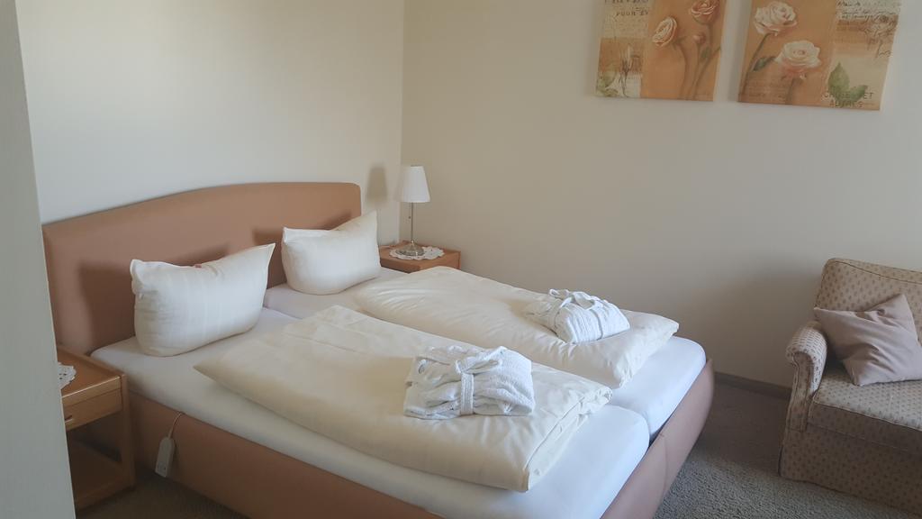 Hotel Stadt Hamburg Timmendorfer Strand Room photo